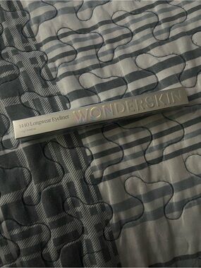 Wonderskin 1440 Longwear Eyeliner